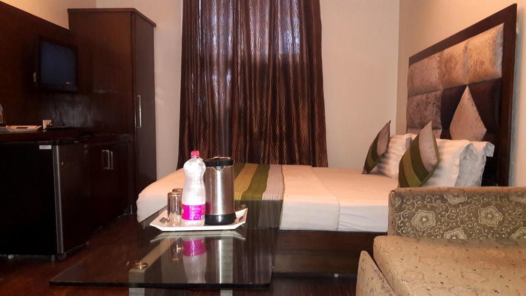 Hotel Vanson Villa - Near Connaught Place New Delhi Exterior photo