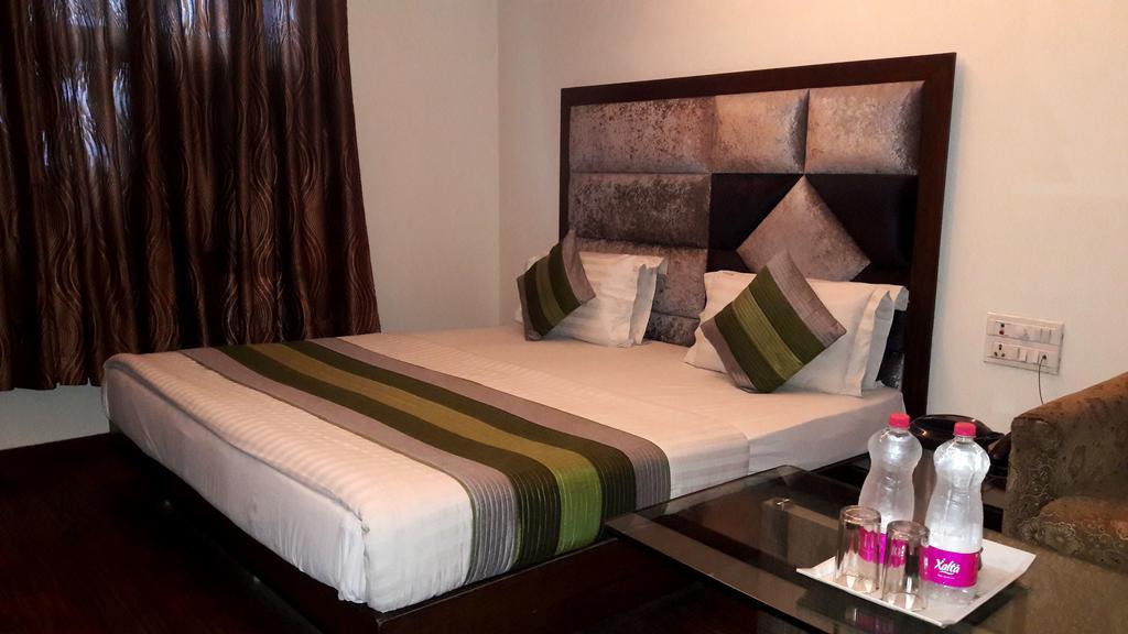 Hotel Vanson Villa - Near Connaught Place New Delhi Exterior photo